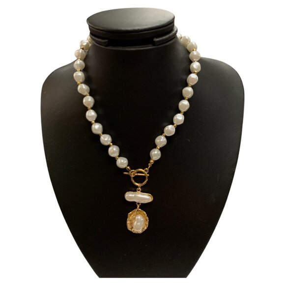 Jewelry - Necklace Pearls